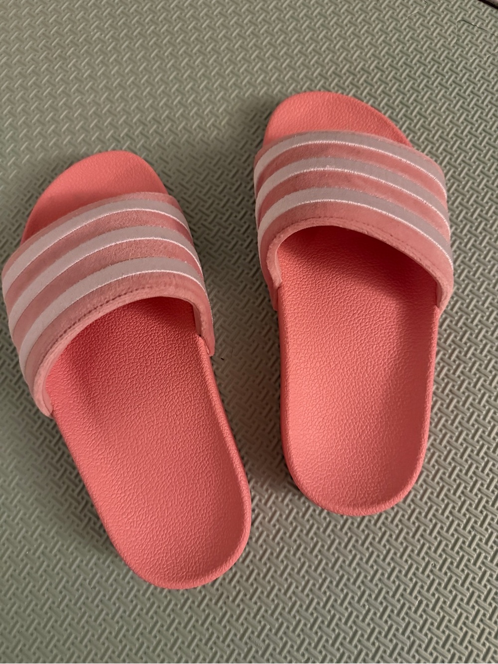 BRAND NEW! Adidas Pink Velvet slides